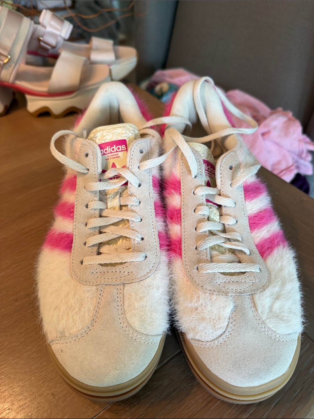 adidas Women White & Pink Furry Stripe Sneakers